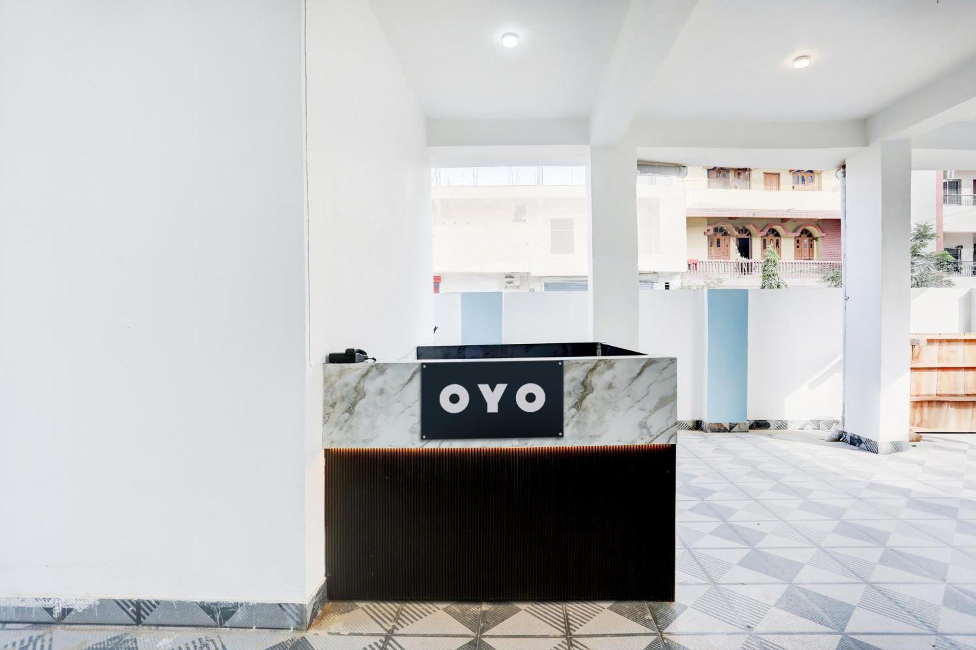 Hotel O Deejit Inn Danapur Esterno foto